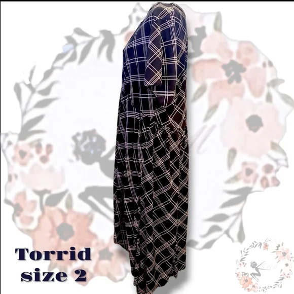 Torrid Black and White Plaid Fit-Flare Dress Size 2 - Picture 4 of 7